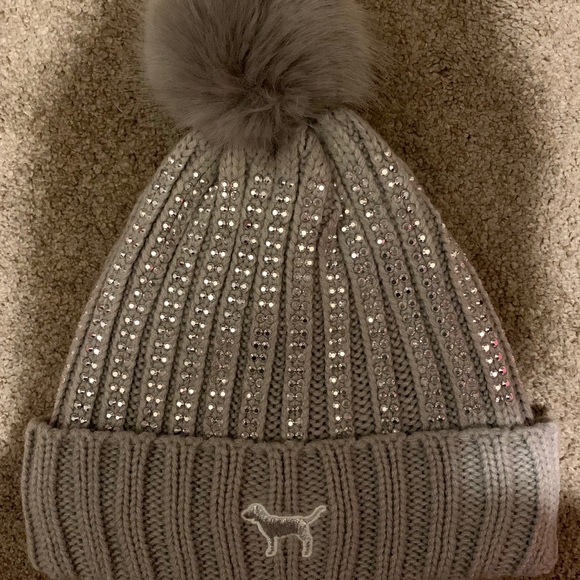 VS PINK Grey Bling Sherpa Beanie/Hat - Picture 2 of 5